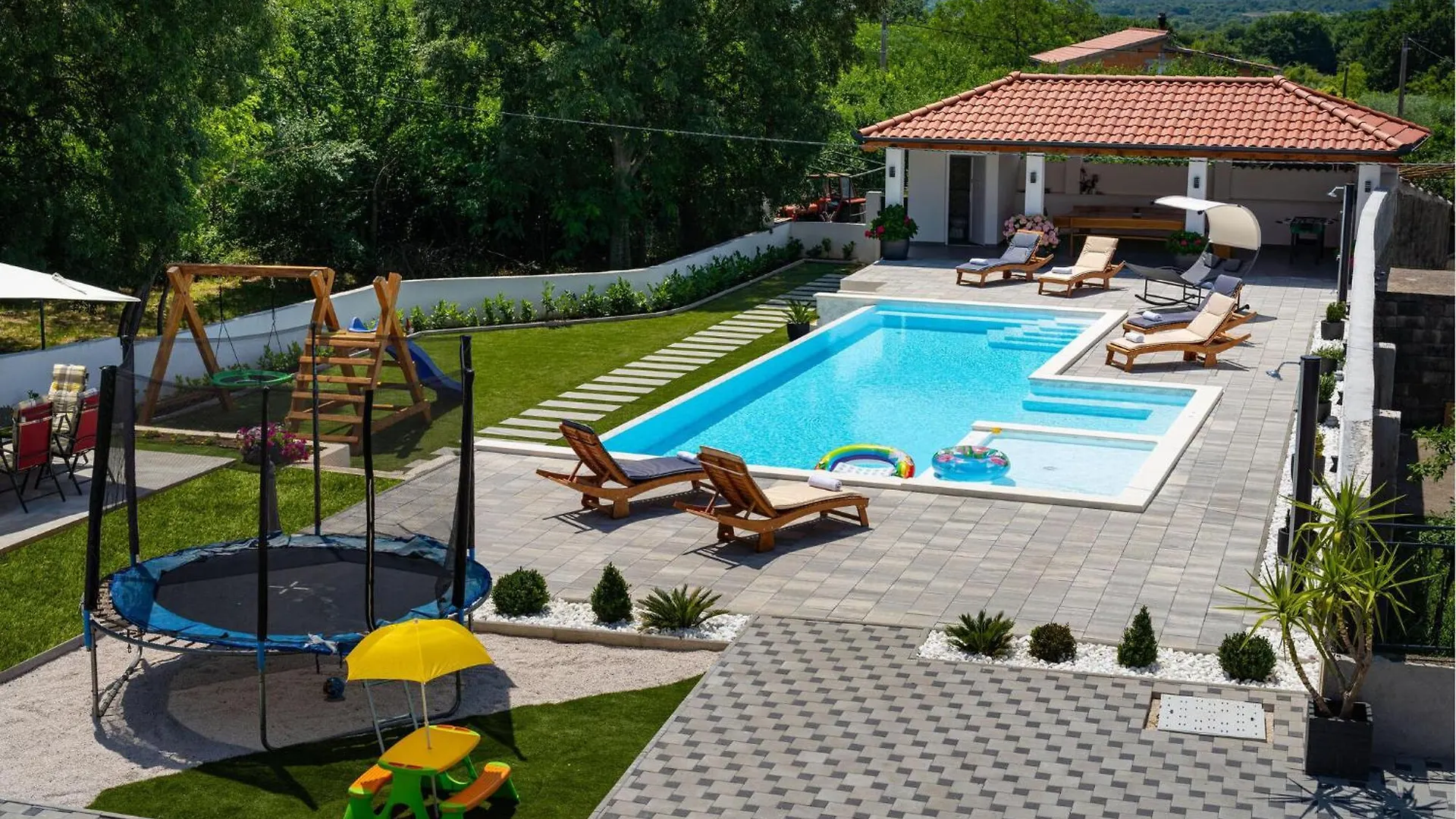 Amazing Apartment In Galovac With Kitchen Chorvatsko