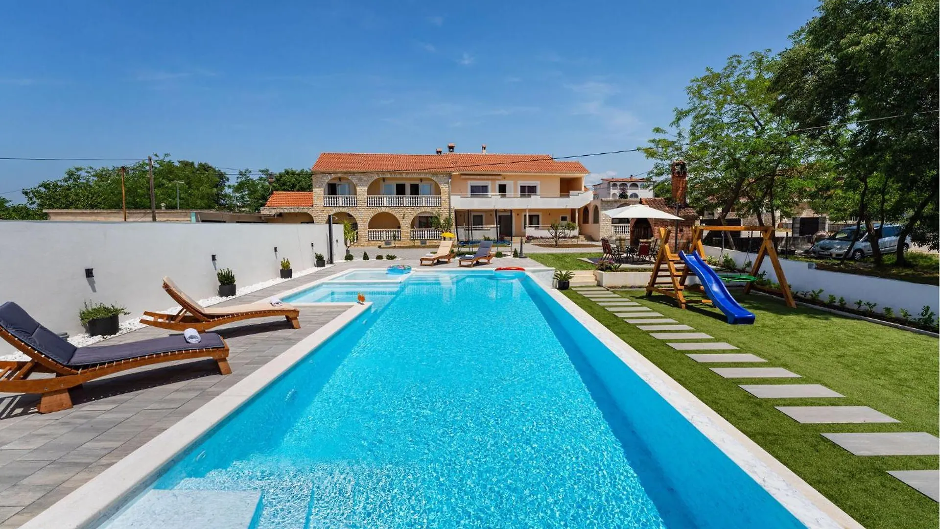 Amazing Apartment In Galovac With Kitchen 0*, Galovac (Zadar)